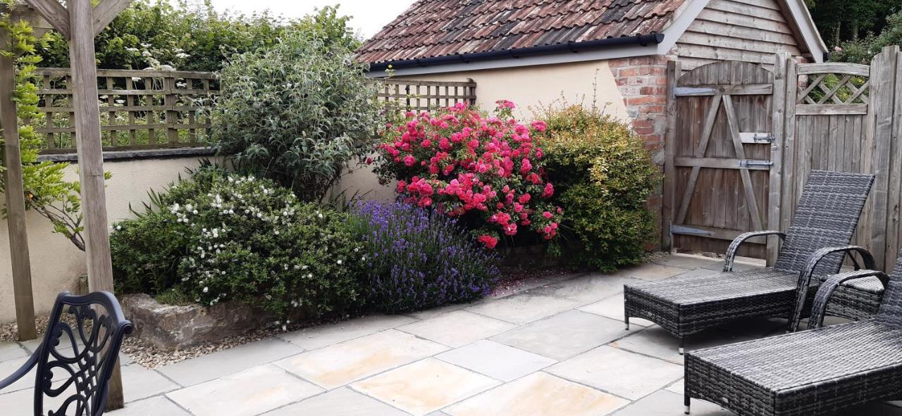 Pear Tree Cottages Wedmore Exteriör bild